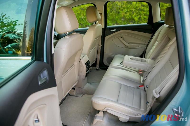 2013' Ford C-MAX photo #3