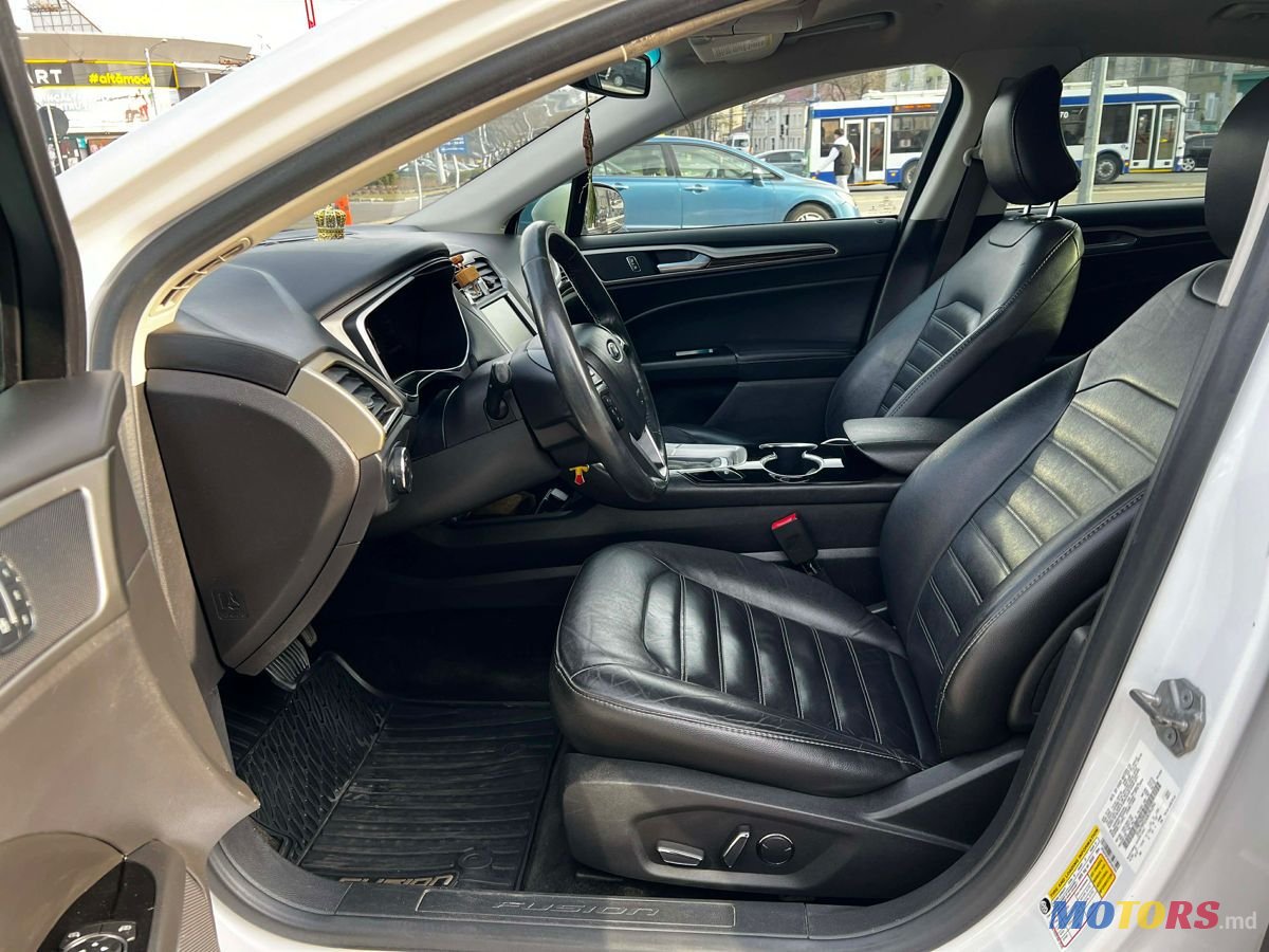 2016' Ford Fusion photo #5