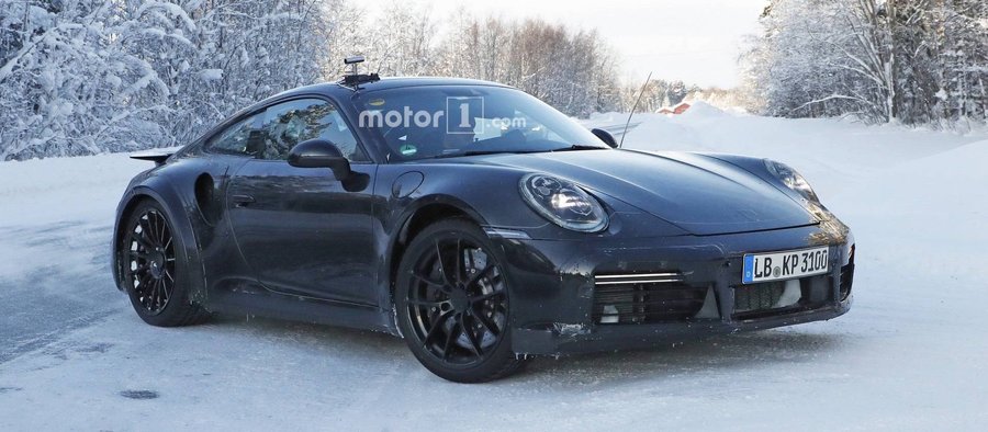 Spy Shots Might Provide First Look At The Next Porsche 911 GT3