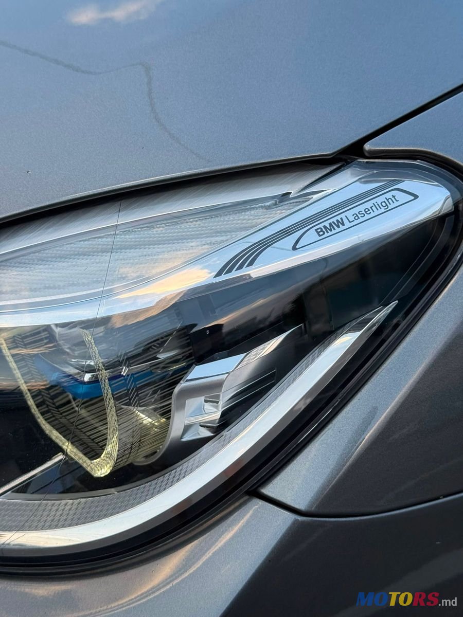 2017' BMW 7 Series photo #6