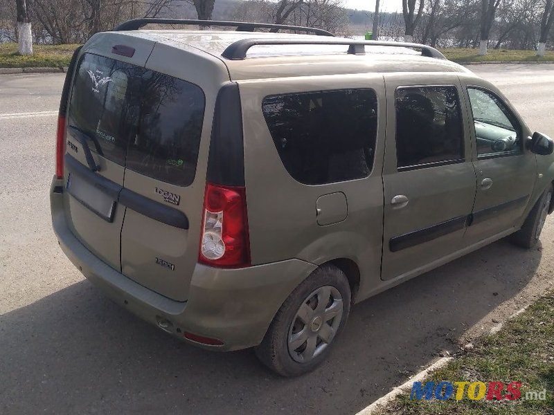 2009' Dacia Logan Mcv photo #3
