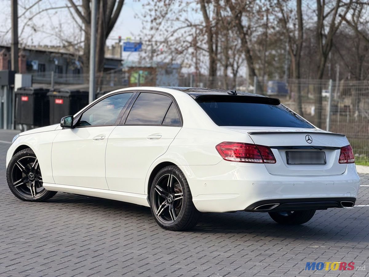 2015' Mercedes-Benz E-Class photo #4