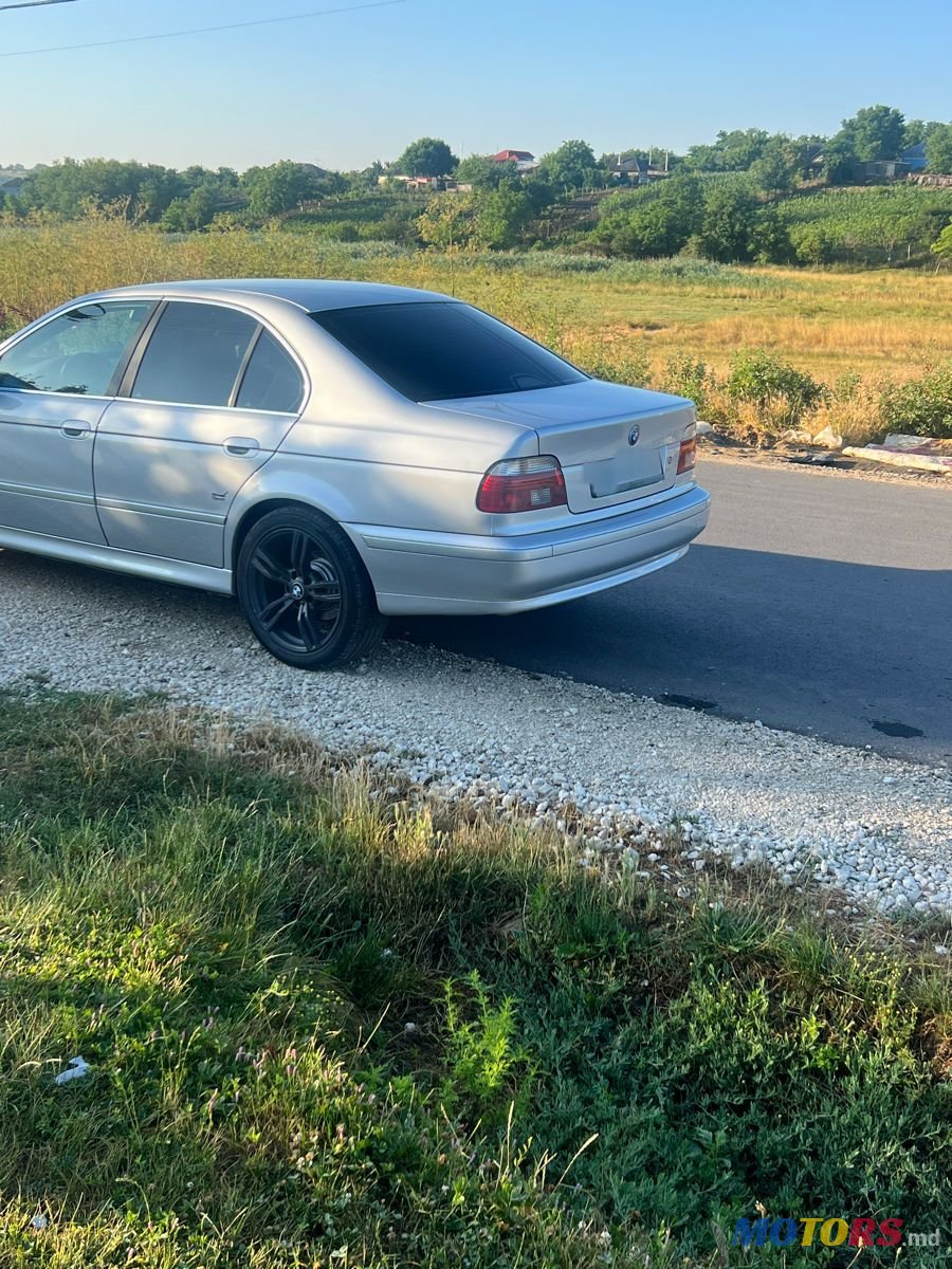 2001' BMW 5 Series photo #4