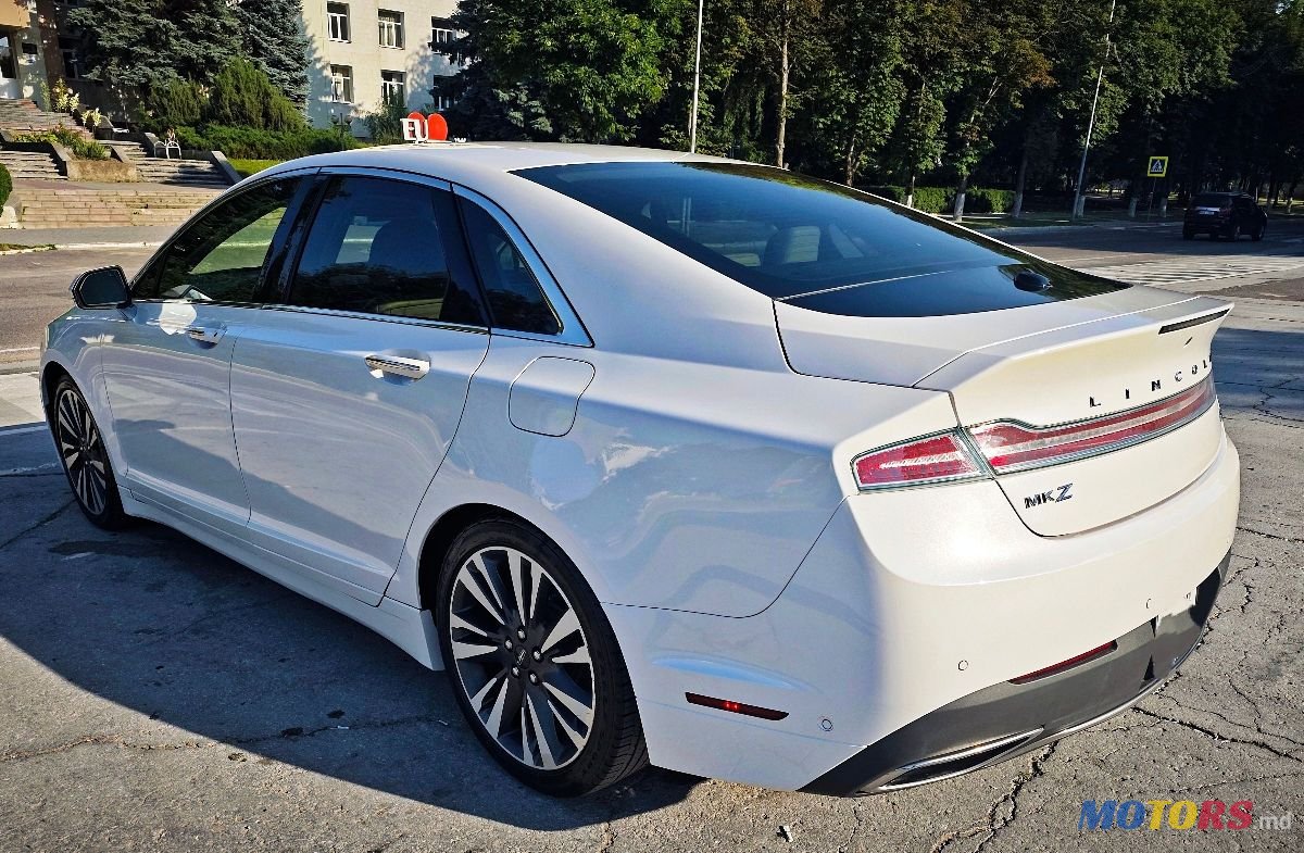 2019' Lincoln MKZ photo #6