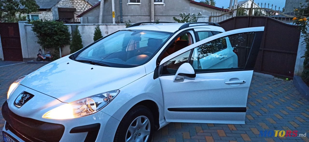 2010' Peugeot 308 photo #6