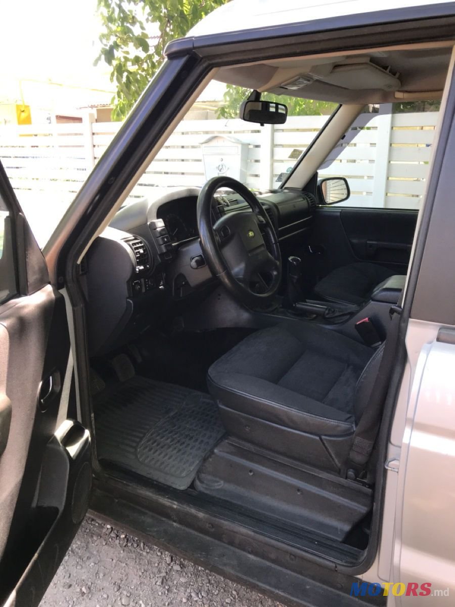 2002' Land Rover Discovery photo #5