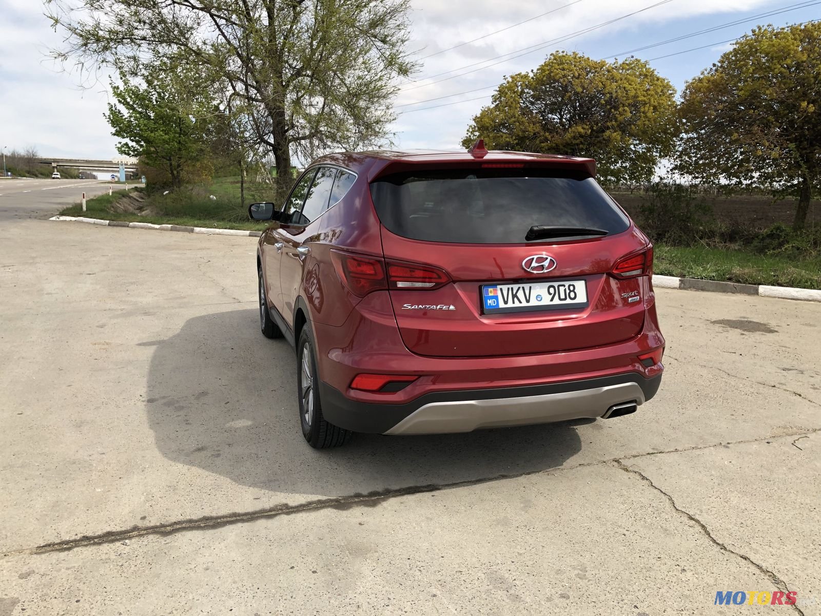 2017' Hyundai Sport photo #7