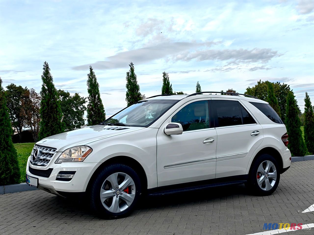 2010' Mercedes-Benz M Класс photo #5