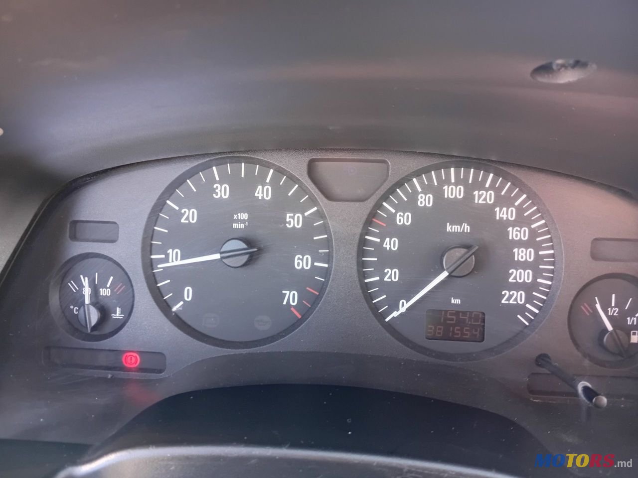 2004' Opel Zafira photo #2