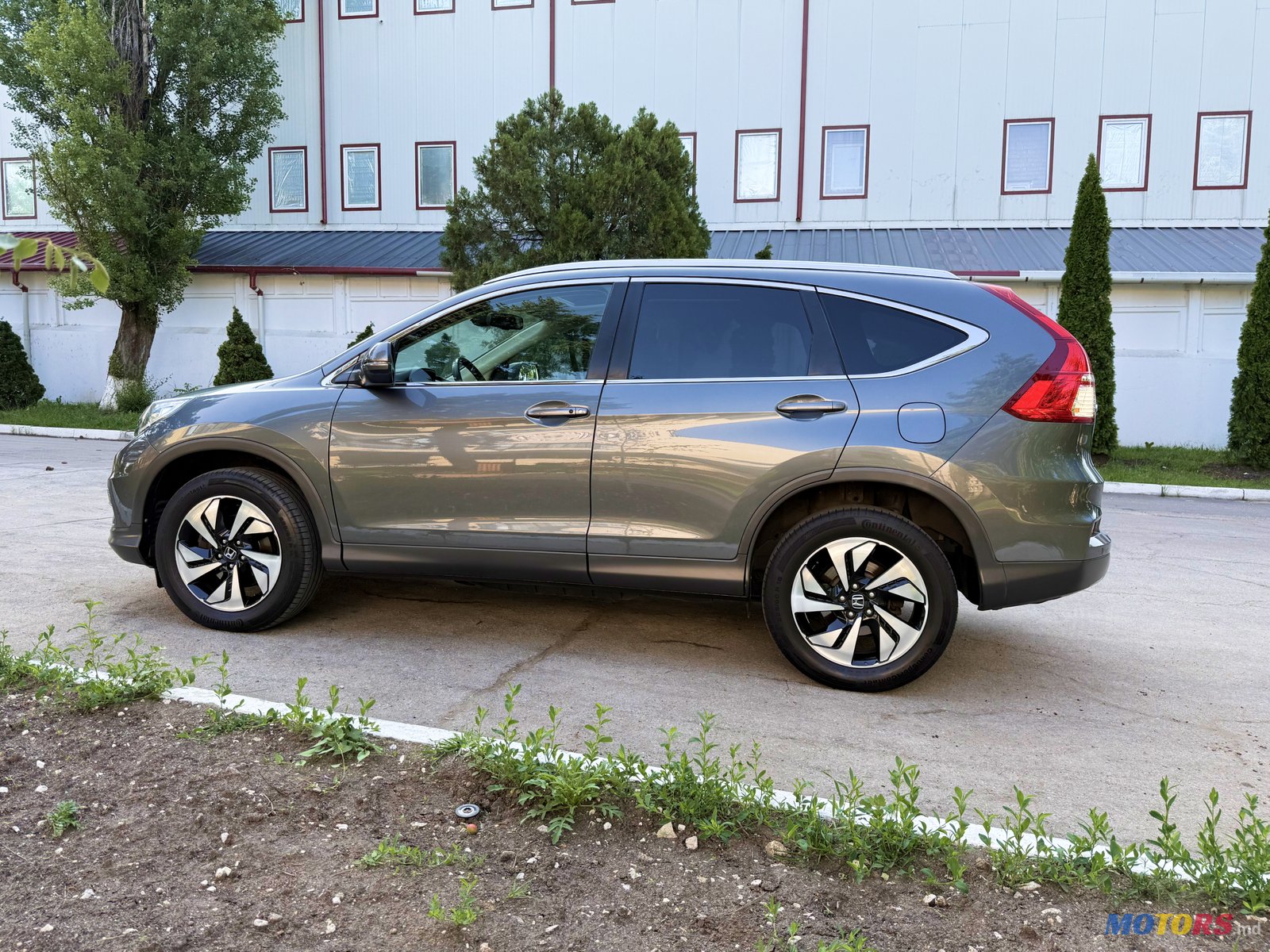 2015' Honda CR-V photo #1