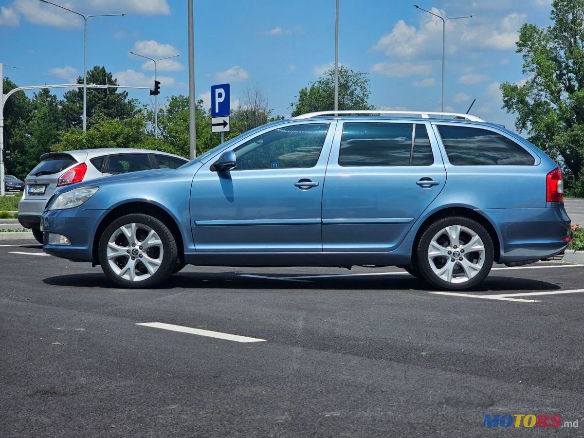 2011' Skoda Octavia photo #4