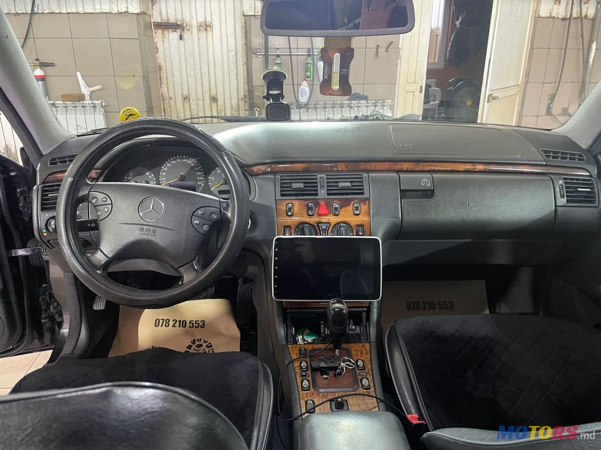 2003' Mercedes-Benz E Класс photo #3