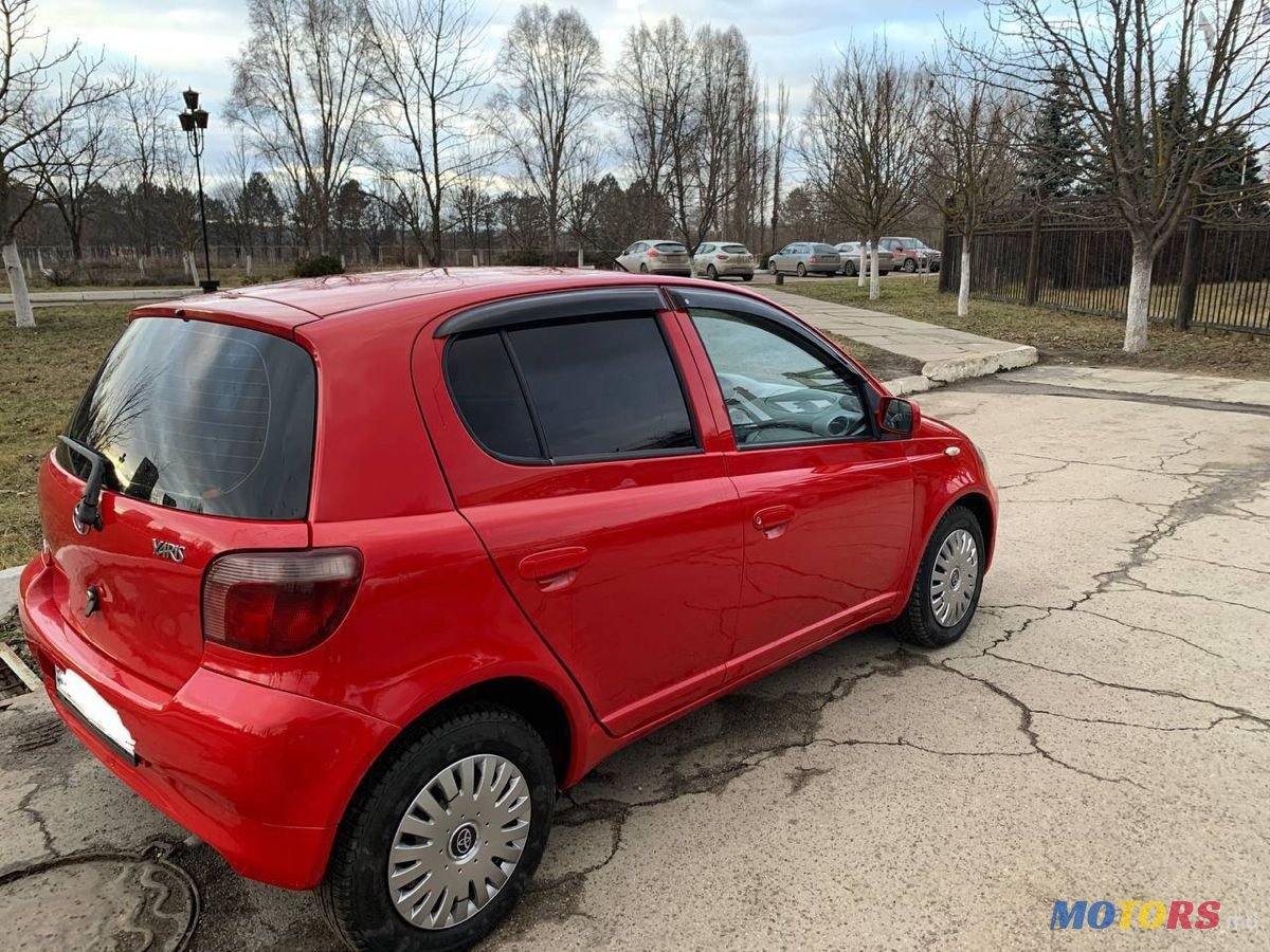 2000' Toyota Yaris photo #3