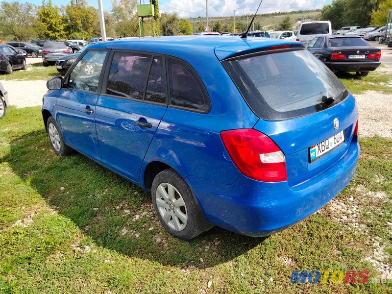 2008' Skoda Fabia photo #2