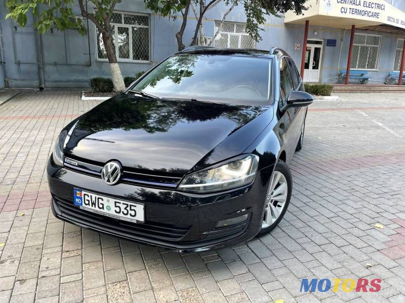 2014' Volkswagen Golf photo #2