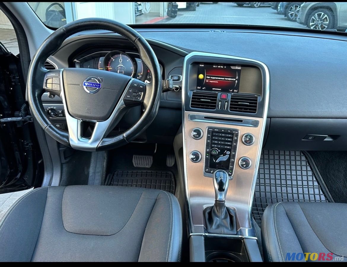 2016' Volvo XC60 photo #6