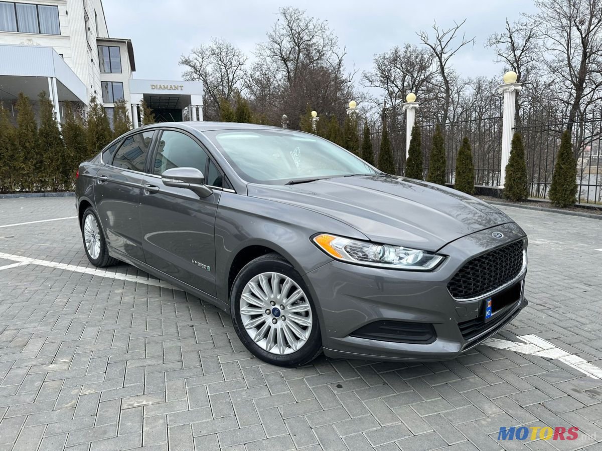 2014' Ford Fusion photo #2