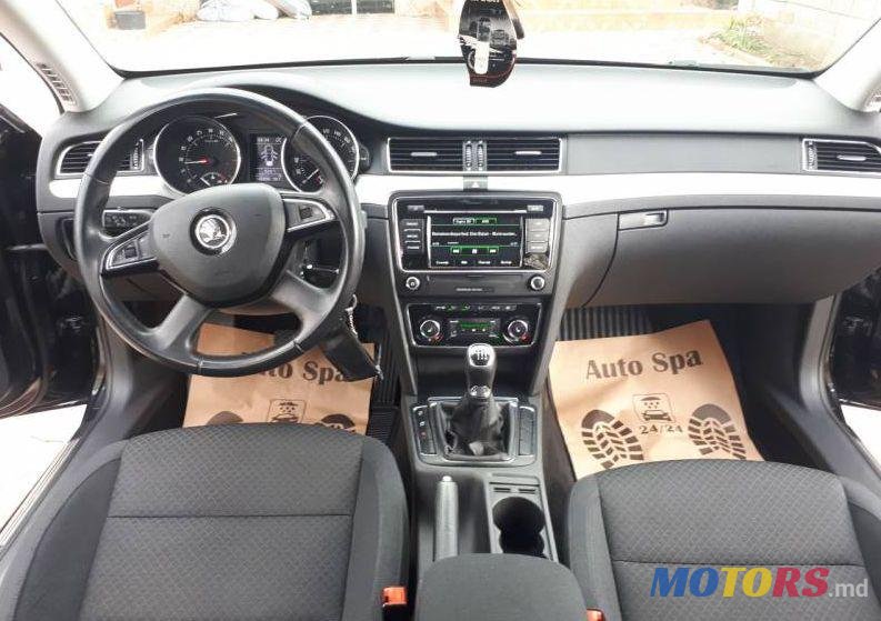 2013' Skoda Superb photo #2