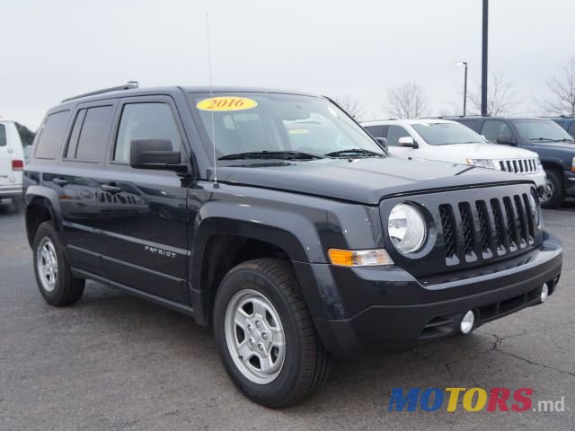 2016' Jeep Patriot photo #1