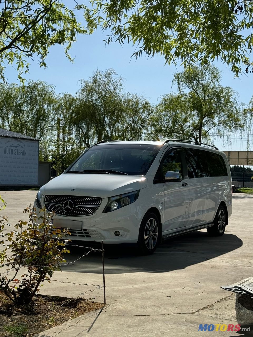 2015' Mercedes-Benz Vito photo #1