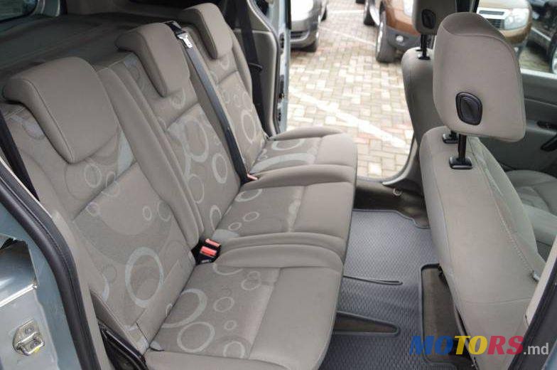 2010' Renault Kangoo photo #5