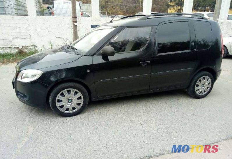 2009' Skoda Roomster photo #1