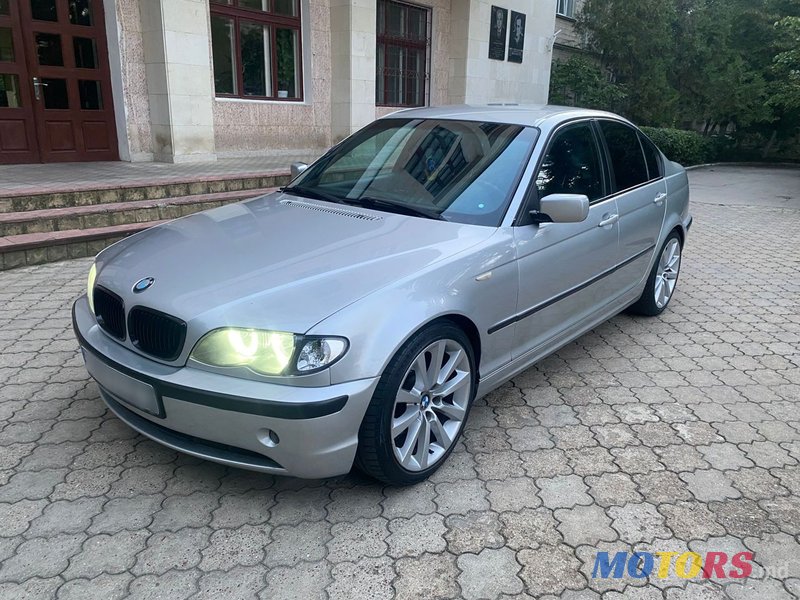 2005' BMW 3 Series photo #3