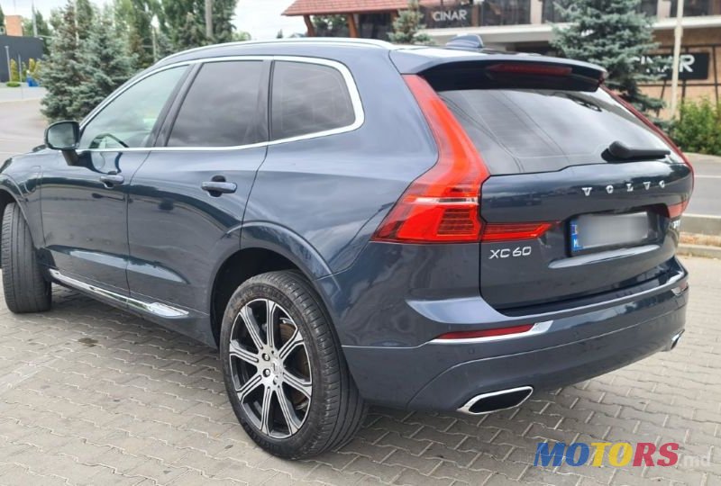 2018' Volvo XC60 photo #4