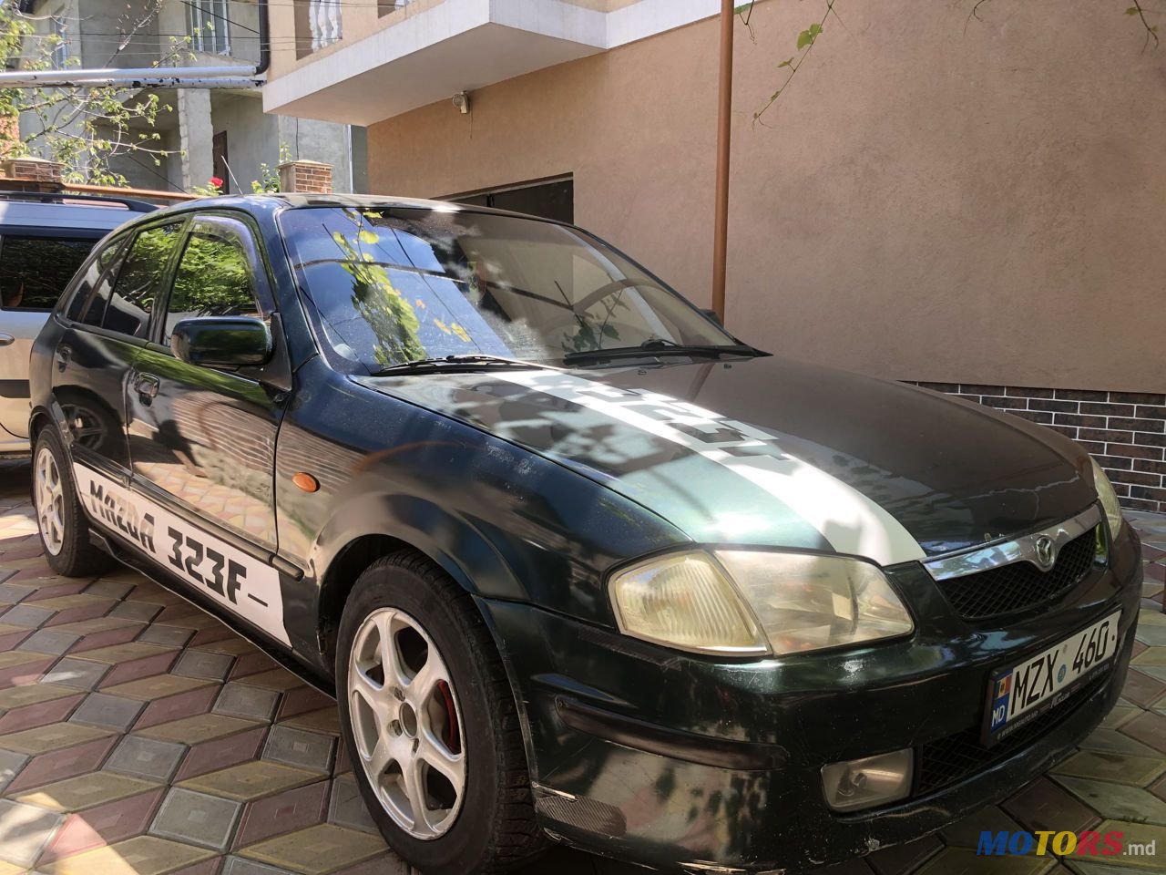 2000' Mazda 323 photo #3