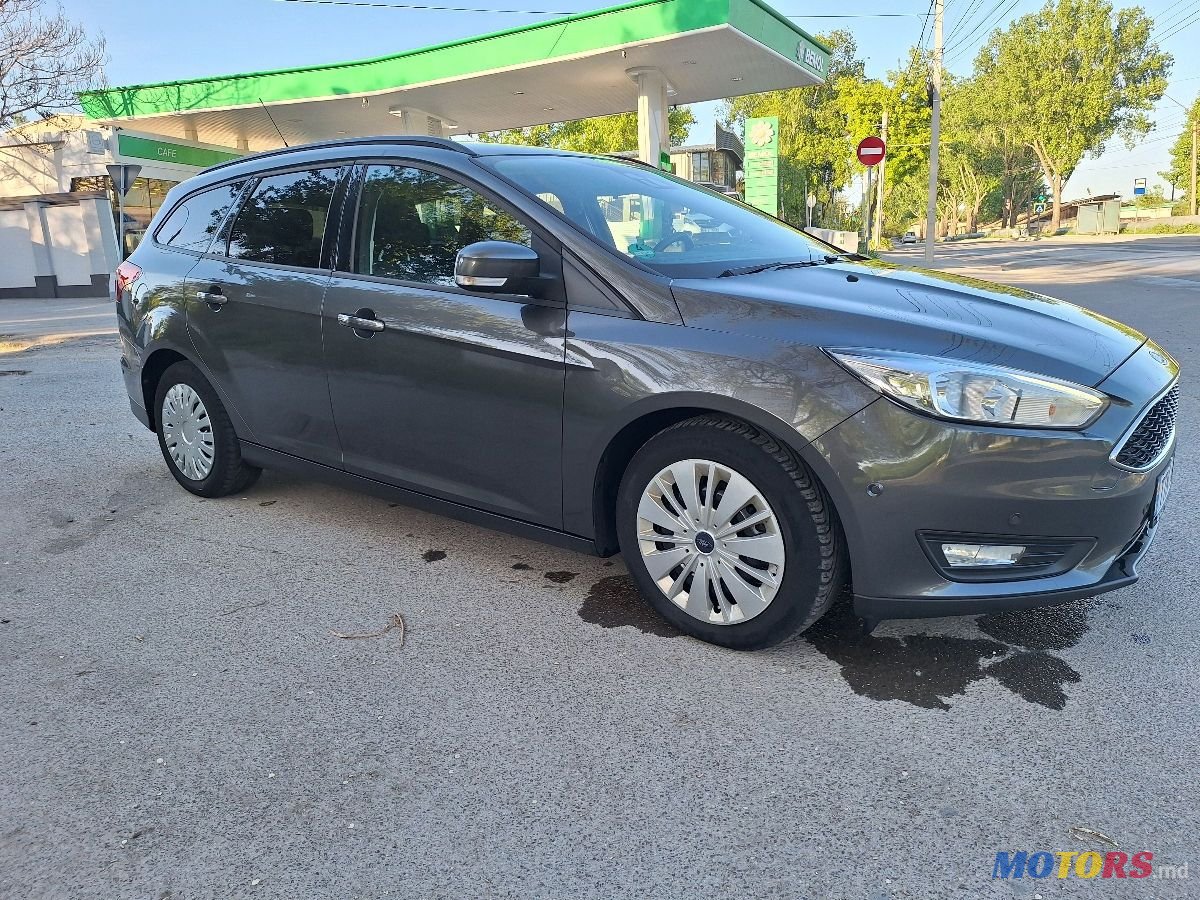 2015' Ford Focus photo #6