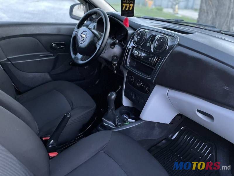 2015' Dacia Logan photo #6