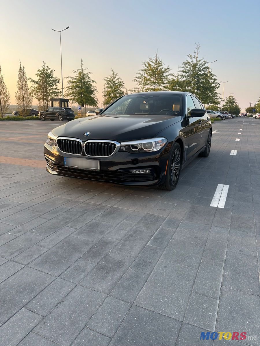 2017' BMW 5 Series photo #2