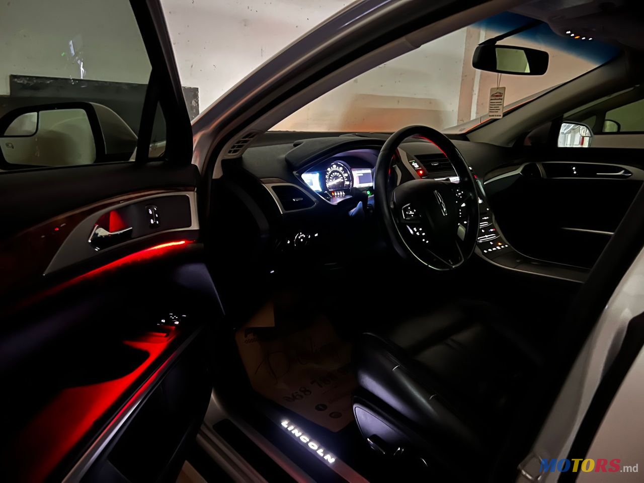 2015' Lincoln MKZ photo #3