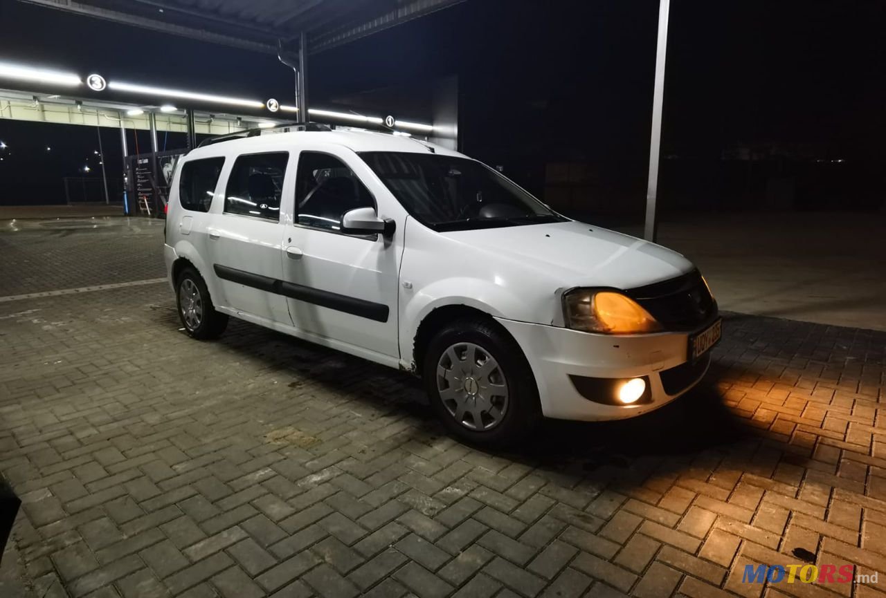 2009' Dacia Logan Mcv photo #6