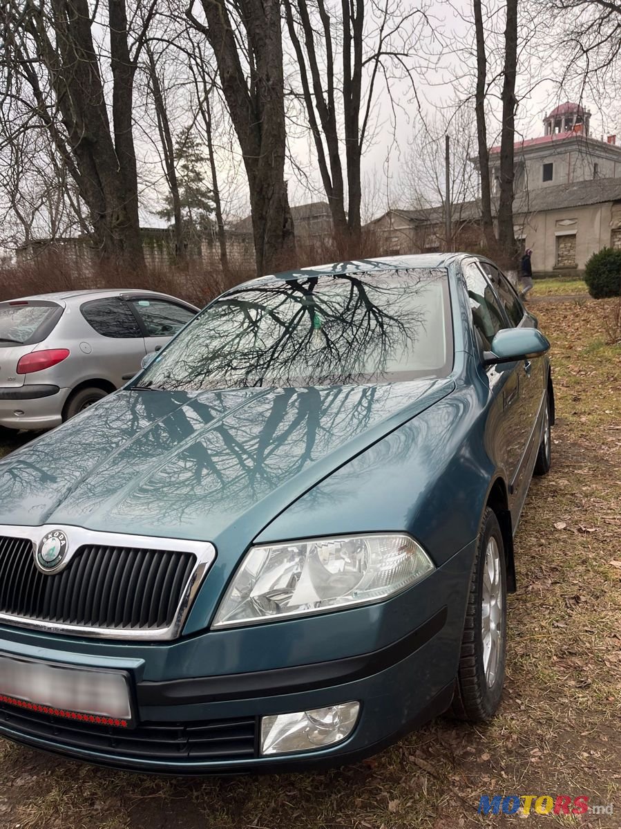 2005' Skoda Octavia photo #2