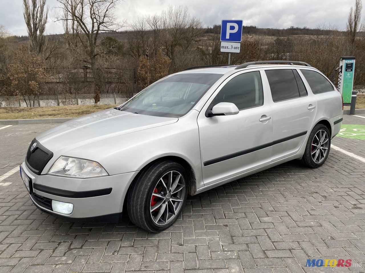 2006' Skoda Octavia photo #2
