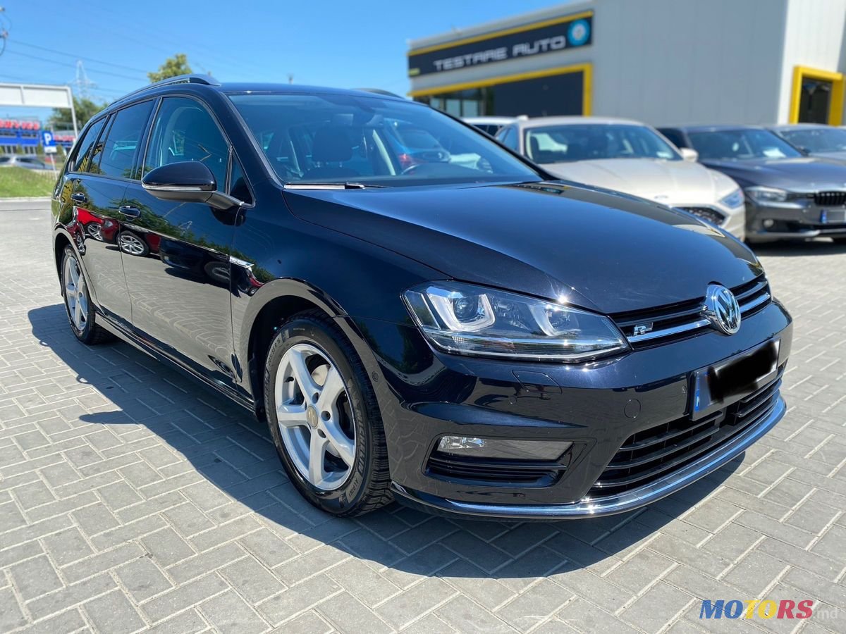 2015' Volkswagen Golf photo #1