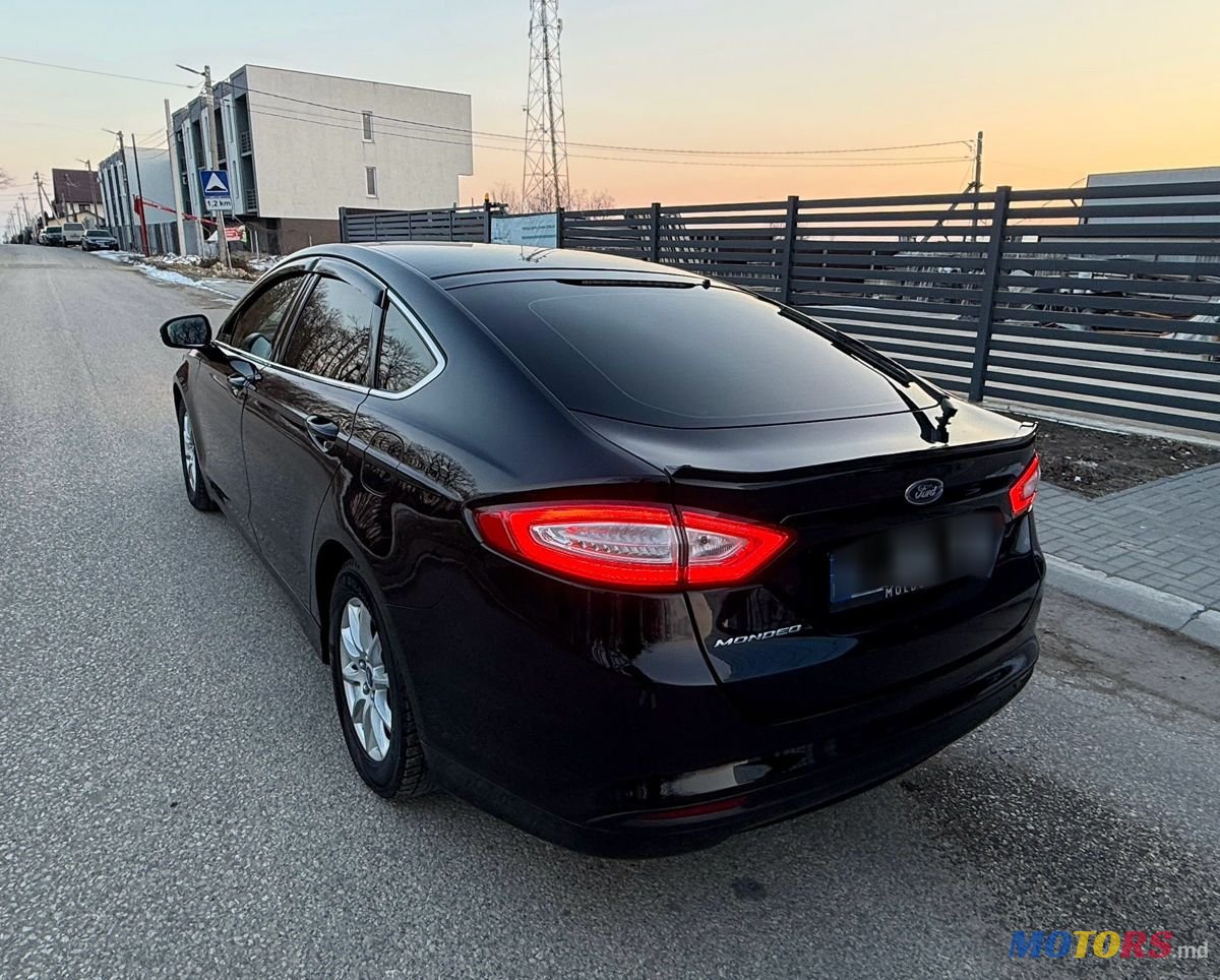 2014' Ford Mondeo photo #5