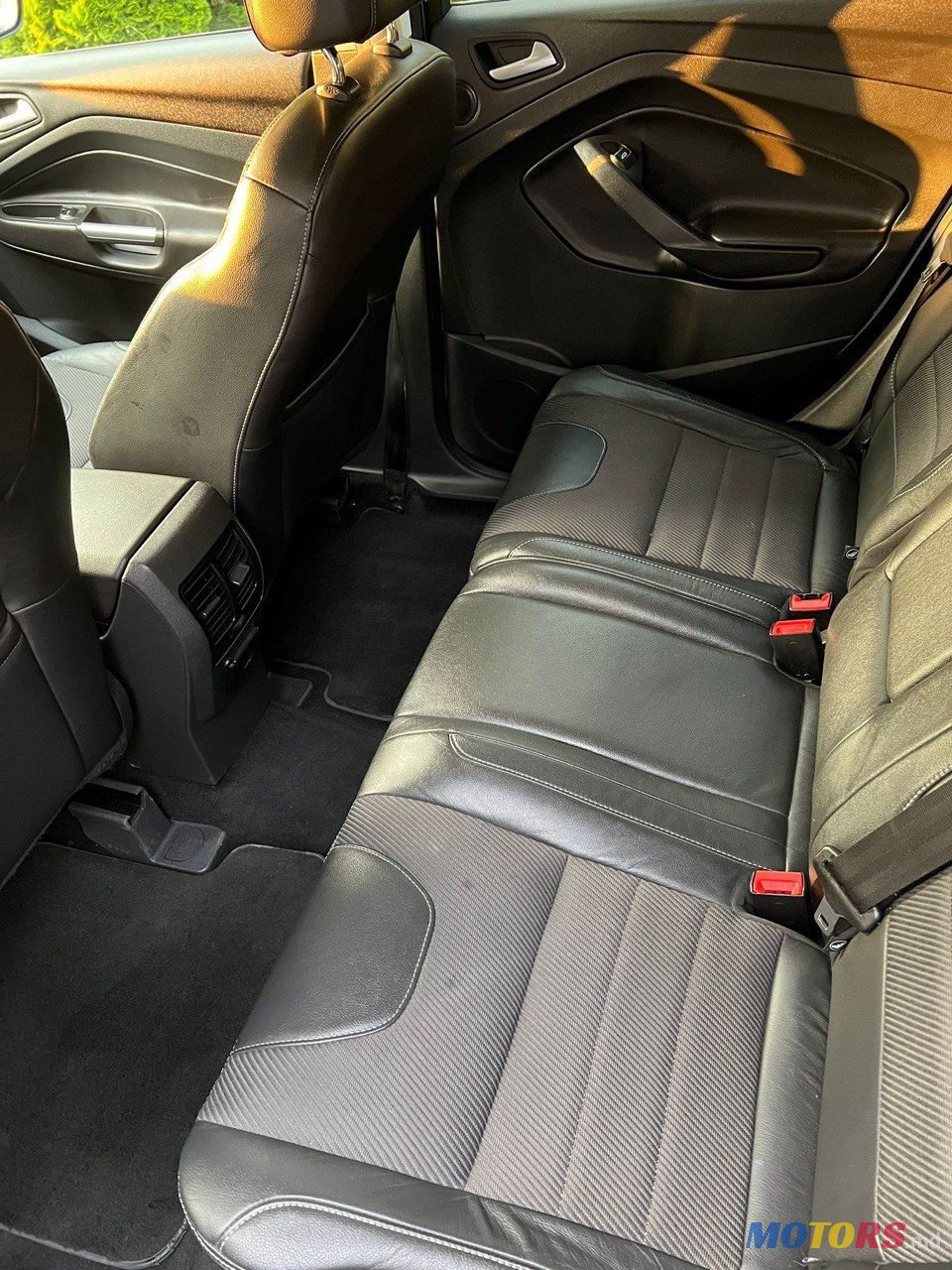 2013' Ford Kuga photo #6