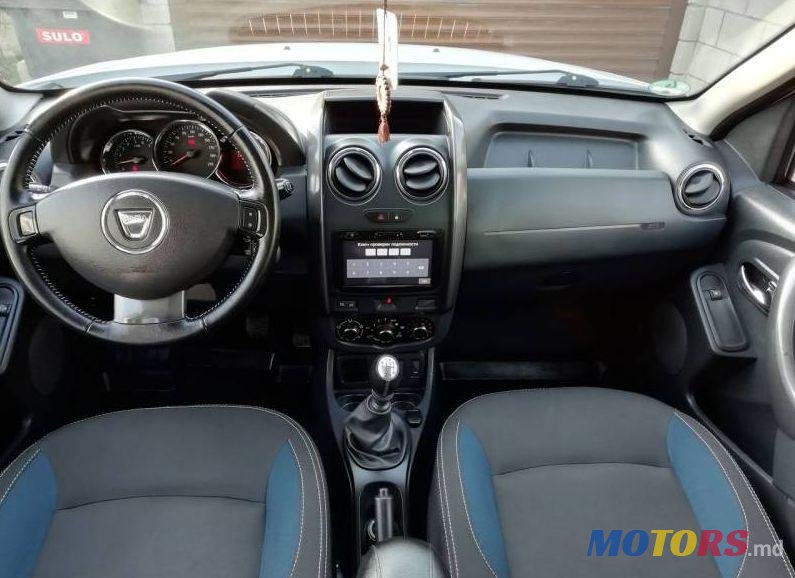 2015' Dacia Duster photo #1