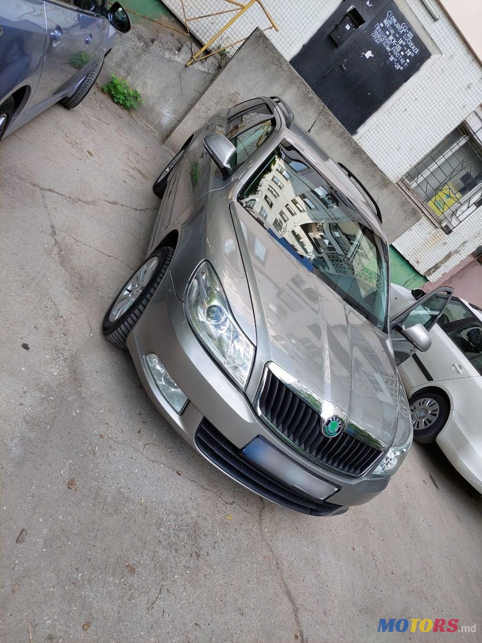 2009' Skoda Octavia photo #3