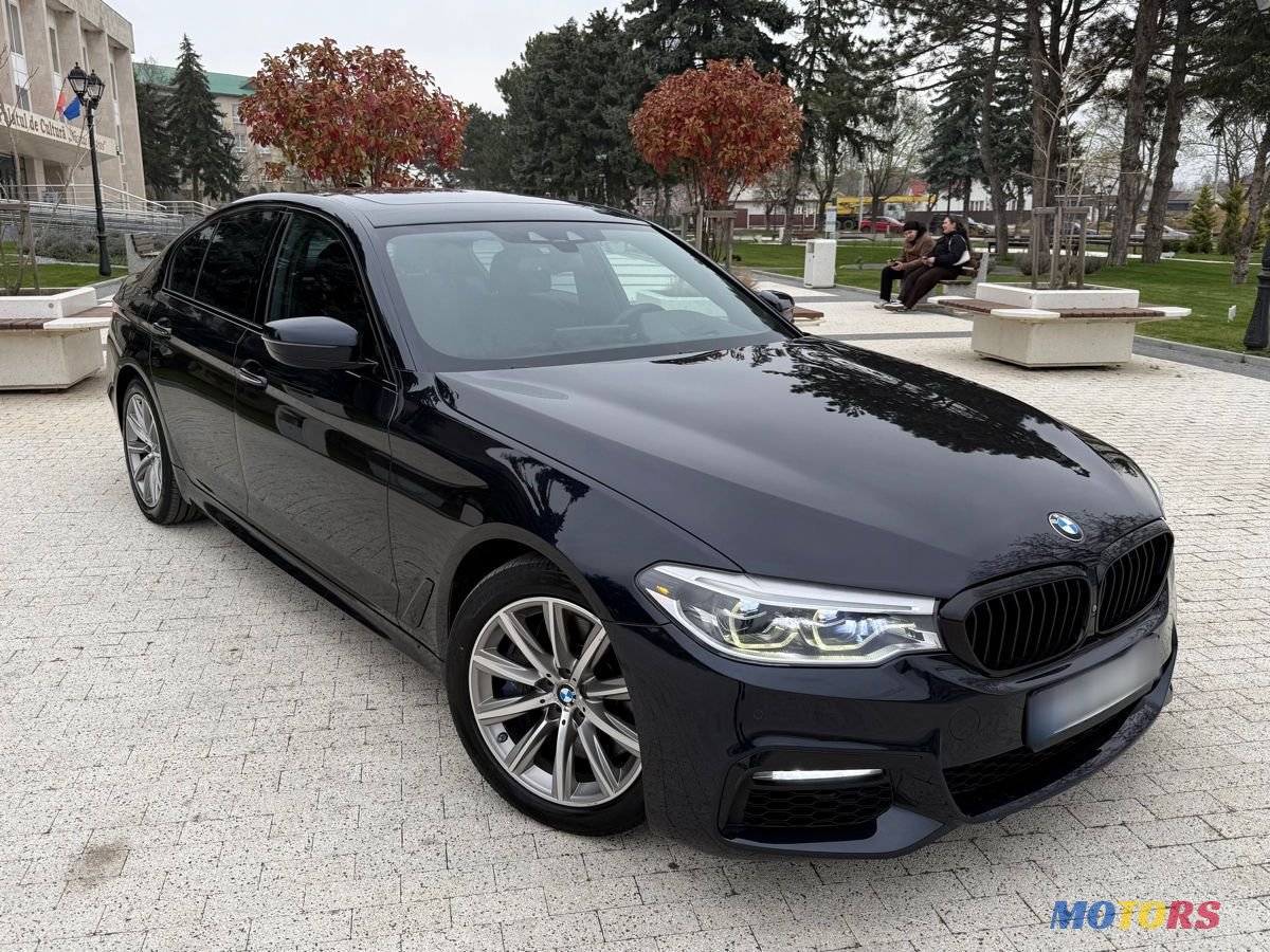 2017' BMW 5 Series photo #1