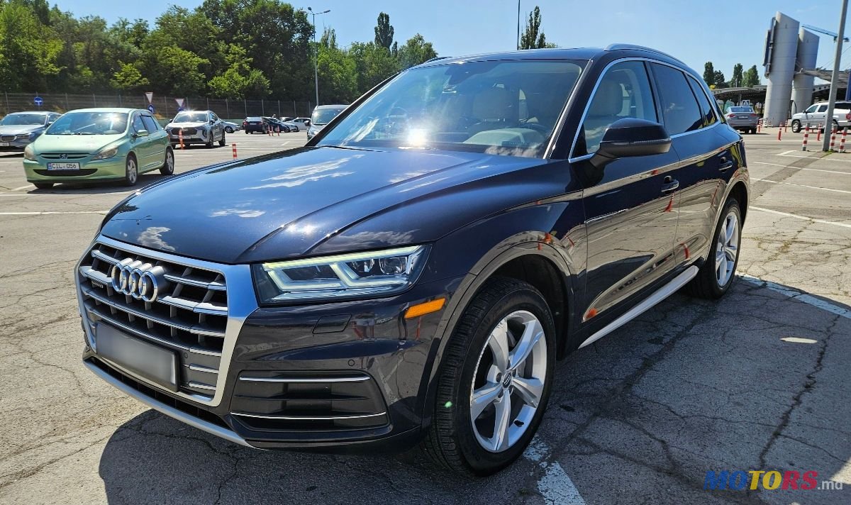 2020' Audi Q5 photo #2