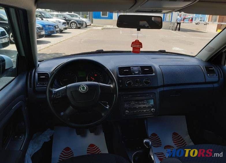 2010' Skoda Fabia photo #1