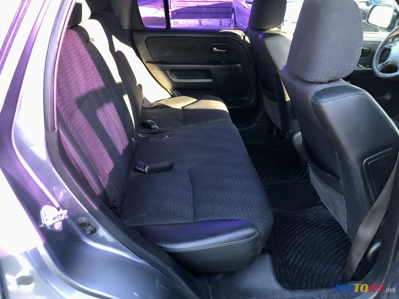 2004' Honda CR-V photo #4