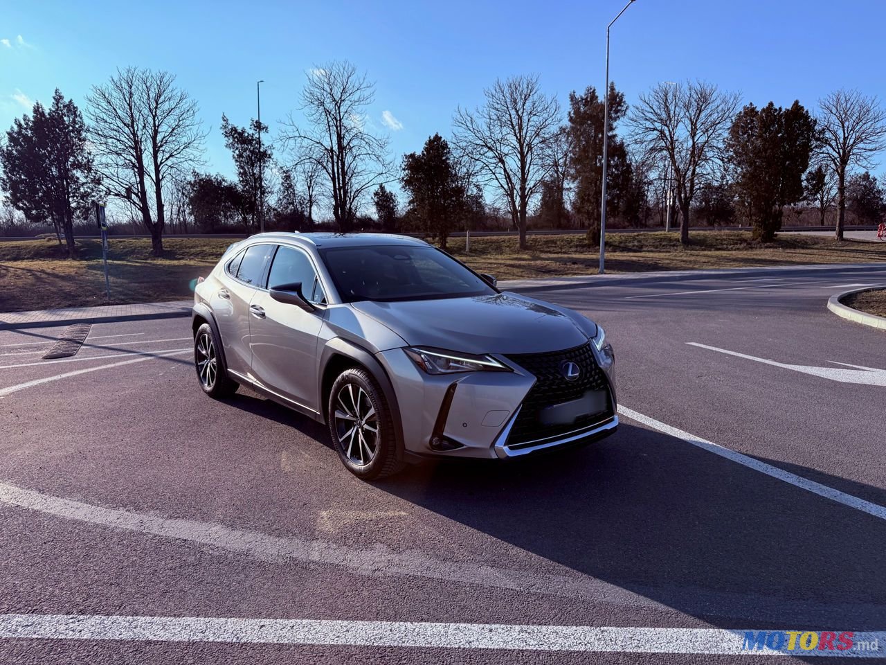 2024' Lexus UX photo #1