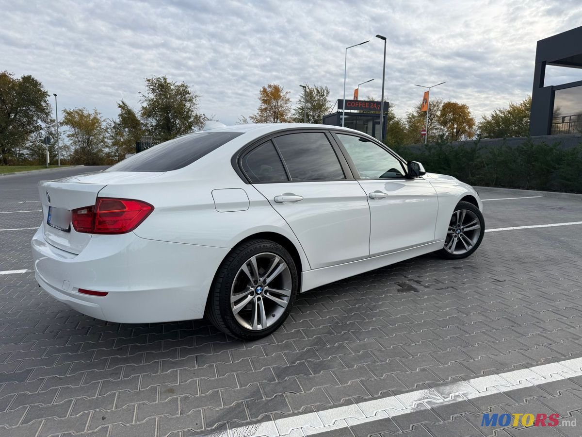 2014' BMW 3 Series photo #2