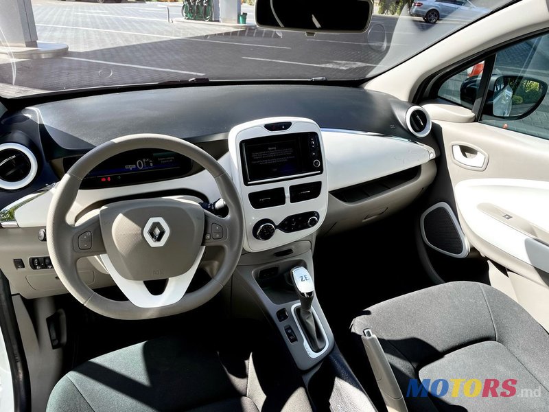 2016' Renault Zoe photo #5