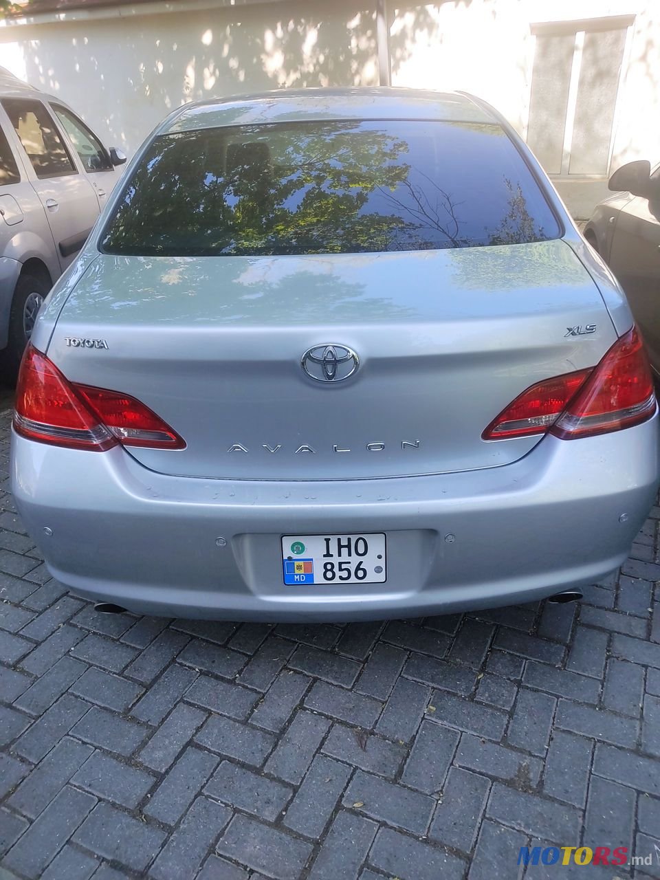 2006' Toyota Avalon photo #3