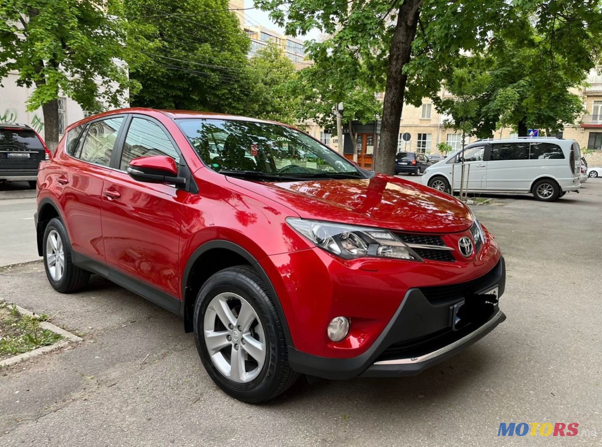 2014' Toyota RAV4 photo #2
